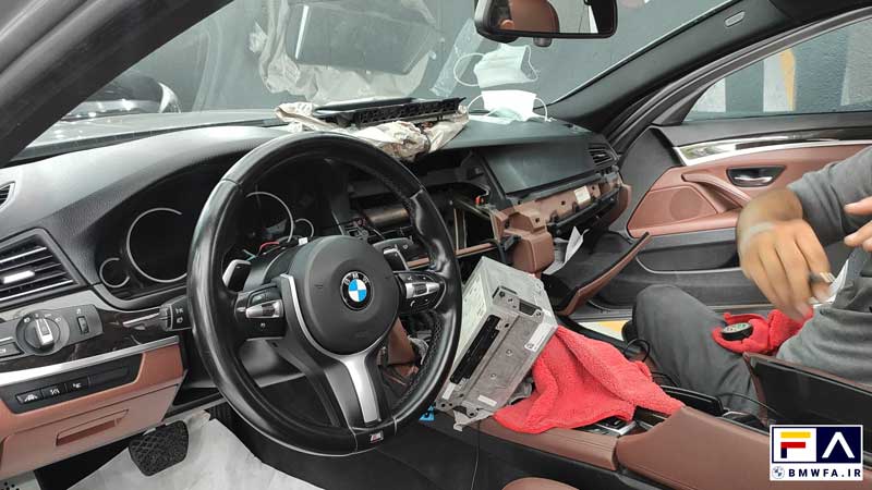 BMW 528i Apple CarPlay